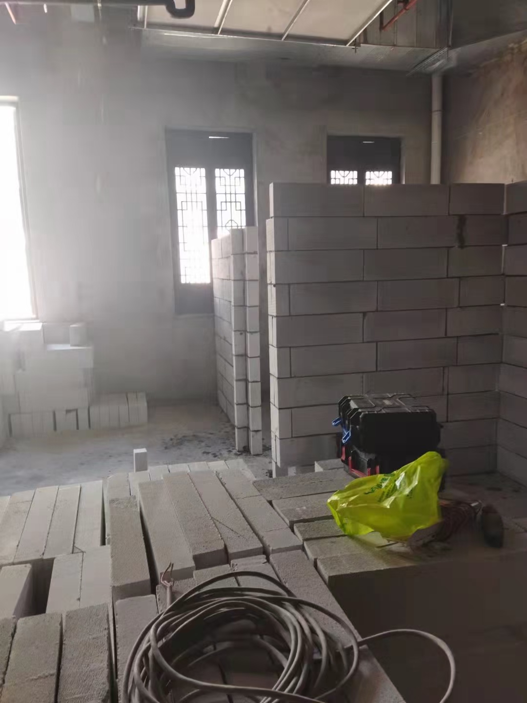 加气砖隔墙施工